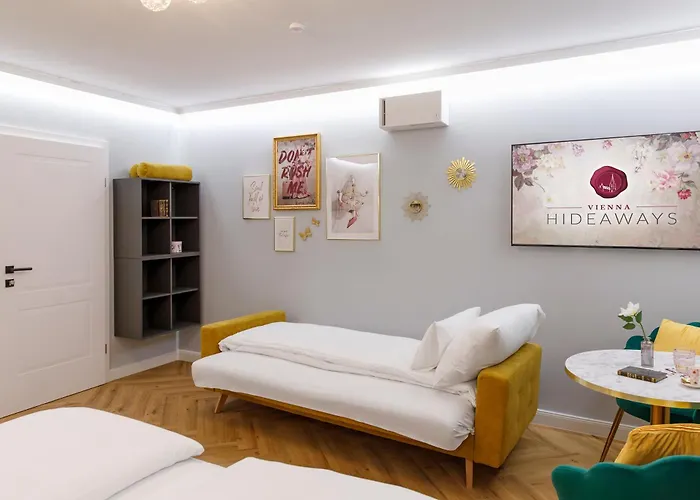 Appartement Hideaways - Boutique With Secret Courtyard Access Wenen
