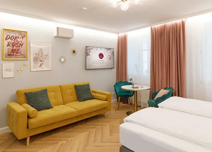 Appartement Hideaways - Boutique With Secret Courtyard Access Wenen